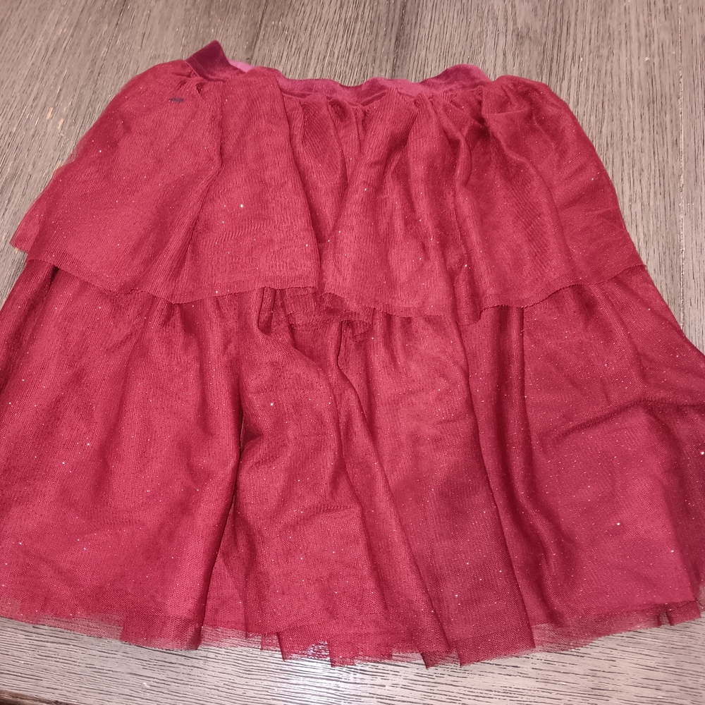 Girls Size 6X/7, H&M Elegant Burgundy Layered Skirt
